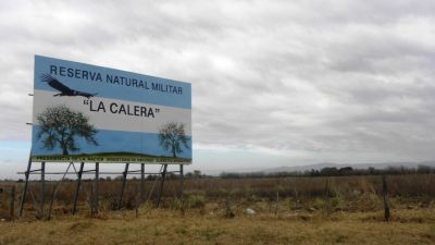 cartel de Reserva Natural Militar La Calera