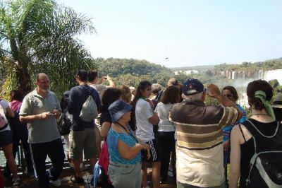 visitantes en Iguazú